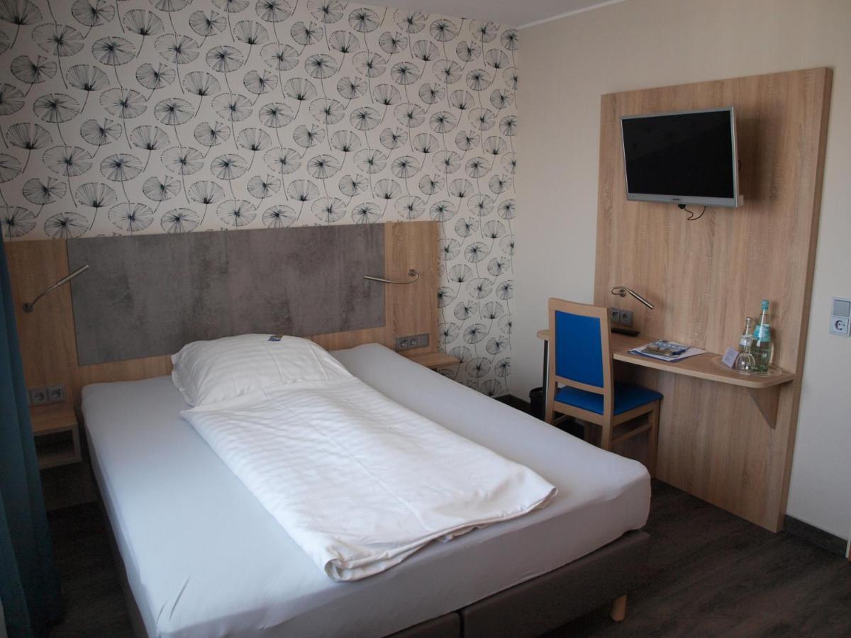 Airport Business Hotel Koeln Ngoại thất bức ảnh