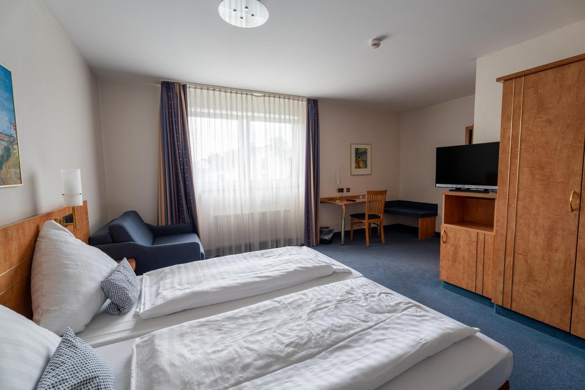Airport Business Hotel Koeln Ngoại thất bức ảnh