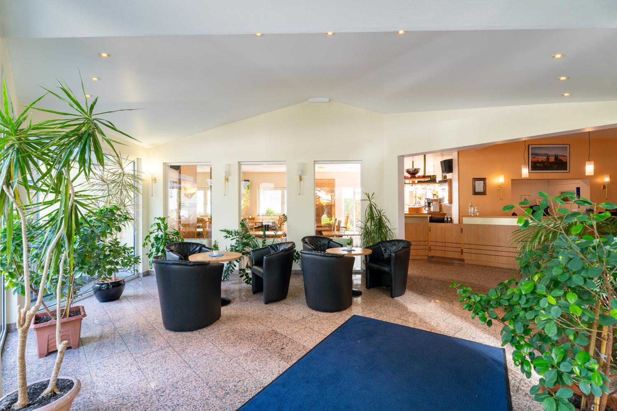 Airport Business Hotel Koeln Ngoại thất bức ảnh